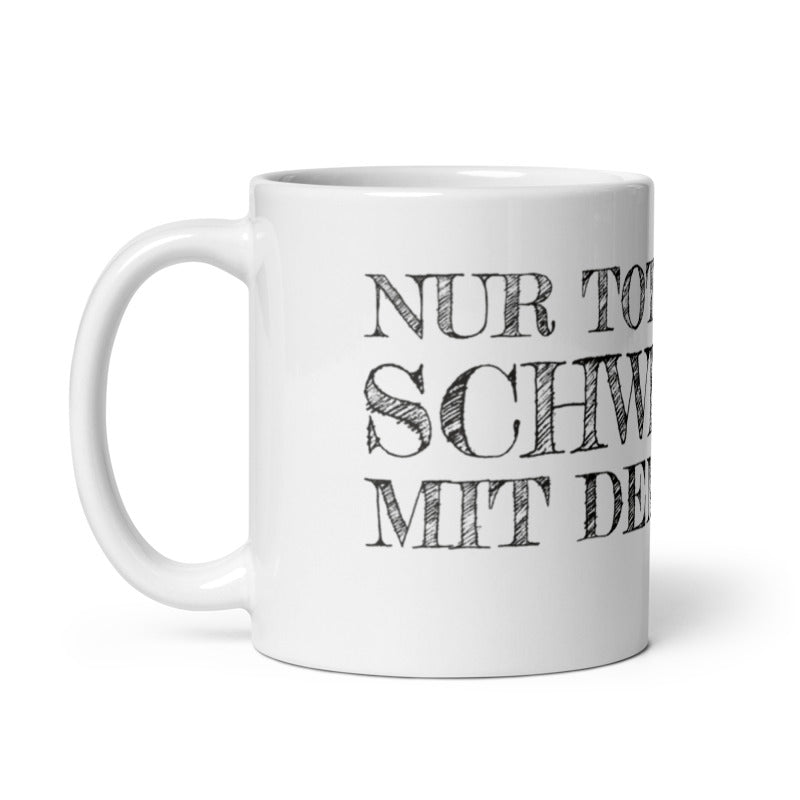 Tasse bedruckt mit Spruch " Nur Tote Fische schwimmen mit dem Strom" und Reitschuster.de Schriftzug