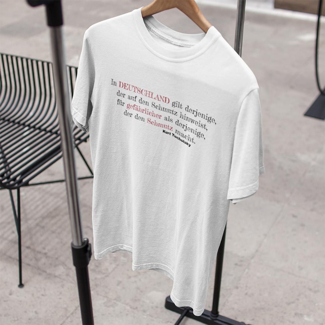 T-Shirt UNISEX „In Deutschland"