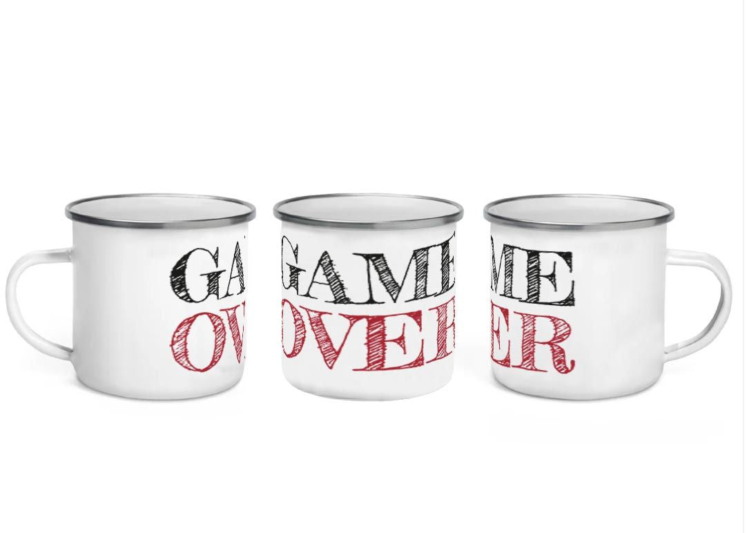 Emailletasse "GAME OVER"